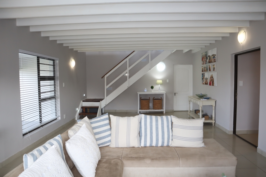 4 Bedroom Property for Sale in Fountains Estate Eastern Cape